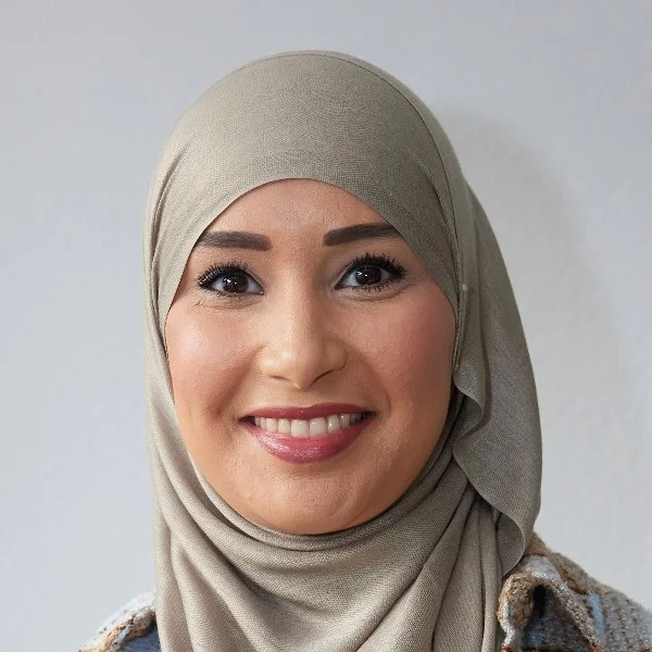 Rihab Amazrini Porträtfoto von Rihab Amazrini